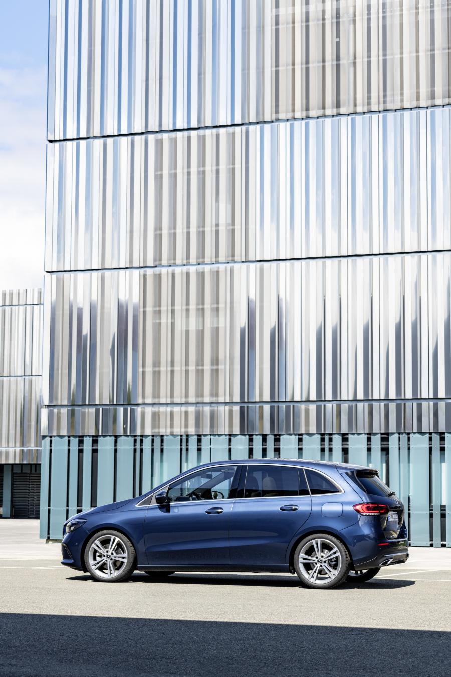  Mercedes-Benz B200 Progressive (W247) 2019 года  (WW) (фото 34 из 56)